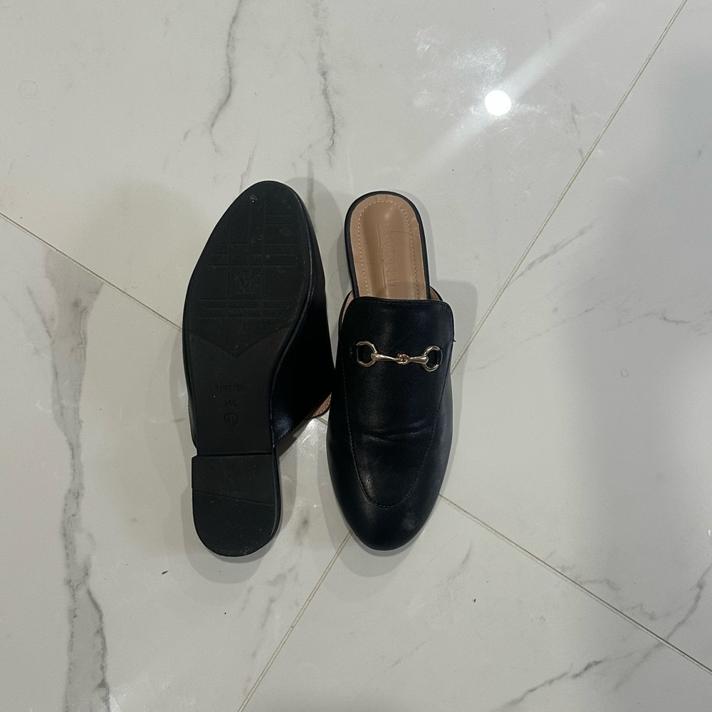 Riviera Black Leather Mules with Horsebit Detail